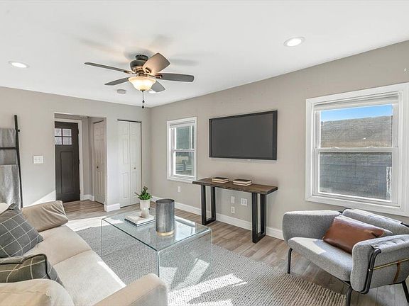 5th image of 60 Town Farm Road