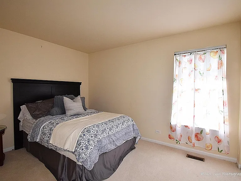 718 Viewpointe Dr — Photo 27