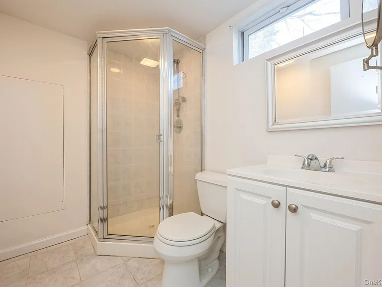 130 Soundview Rd — Photo 23