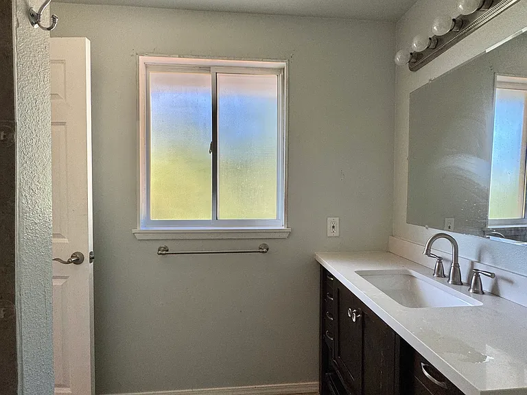 13122 SE 164th St — Photo 54