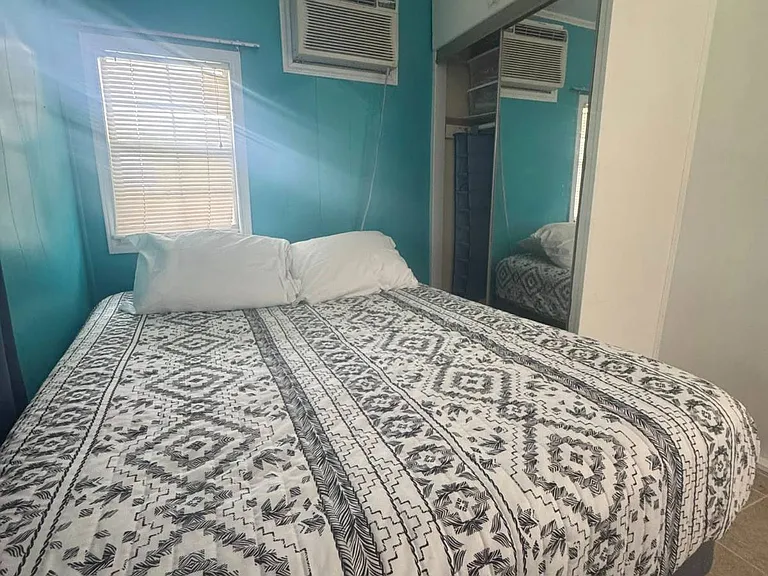 28513 S Palm Court Dr #23 — Photo 8
