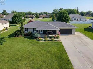 119 Warnecke Dr, Clyde, OH 43410