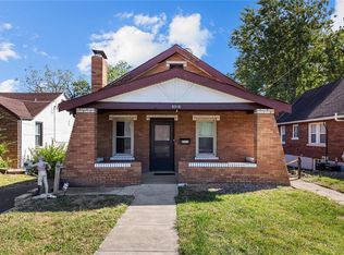 6316 Graham Rd, Saint Louis, MO 63134