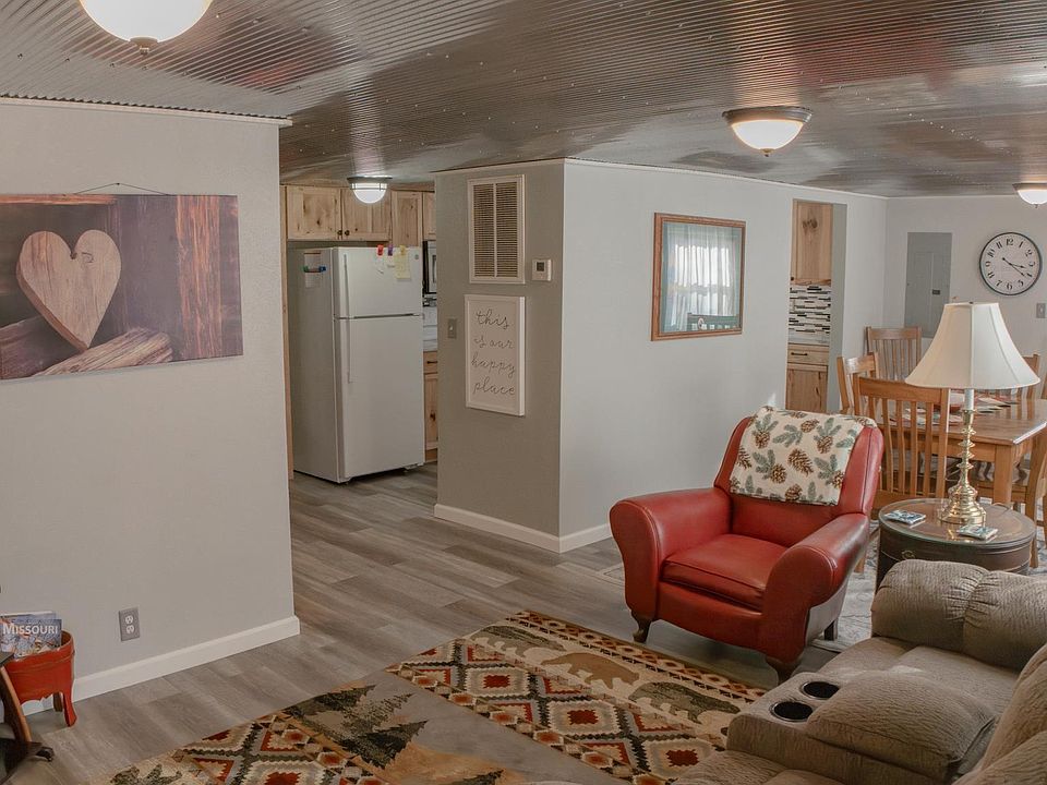 1st image of 26436 Waterview Dr