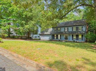 1140 Northshore Dr, Roswell, GA 30076