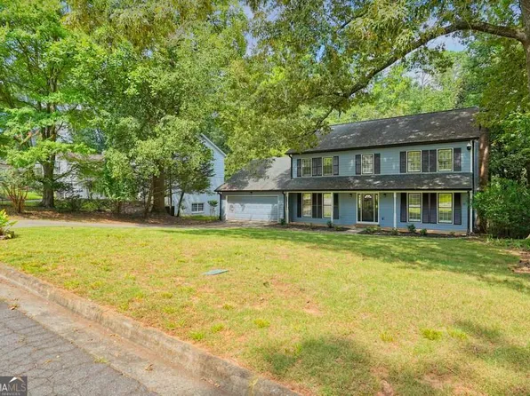 1140 Northshore Dr, Roswell, GA 30076