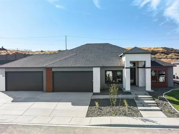 3639 W 49th Ave, Kennewick, WA 99337