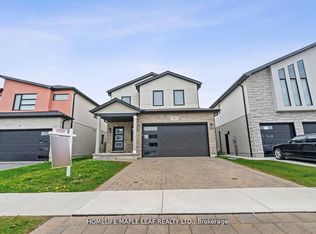 93 Middleton Ave, London, ON N6L 0G4