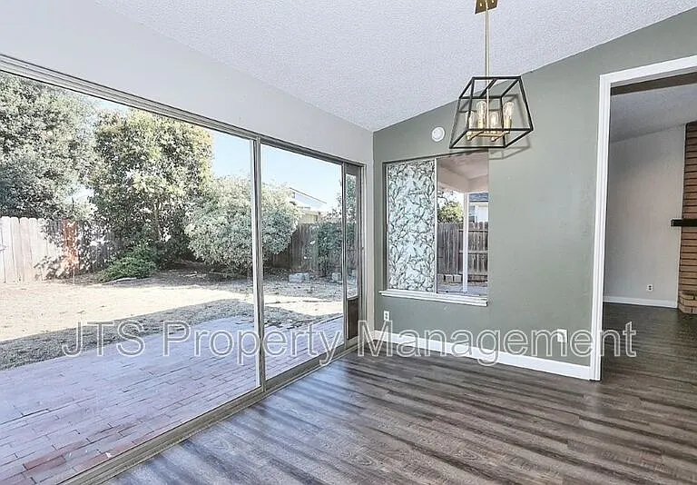 5748 Muldrow Rd — Photo 50