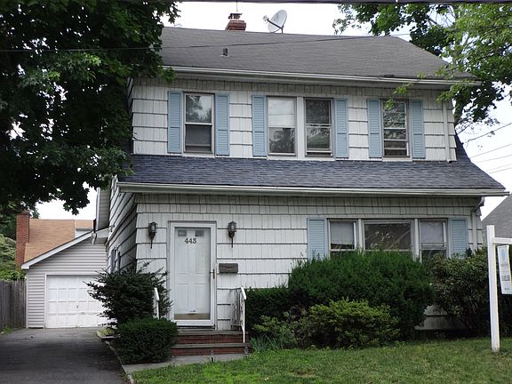 5th image of 443 Cross St