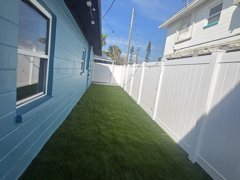 14906 N Bayshore Dr #2 — Photo 15