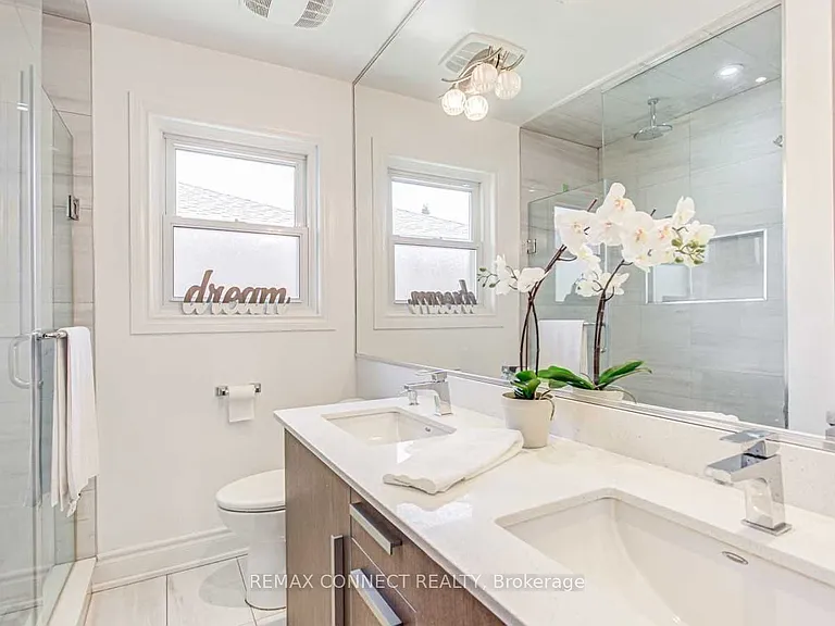 107 Sweeney Dr — Photo 12