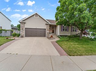 5337 Park Meadow Dr, Madison, WI 53704