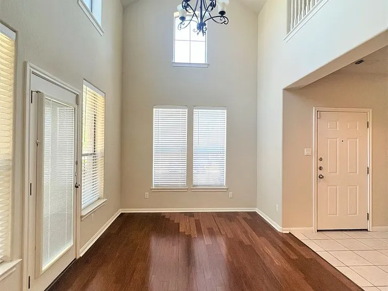 11400 Parmer Ln #90 — Photo 7