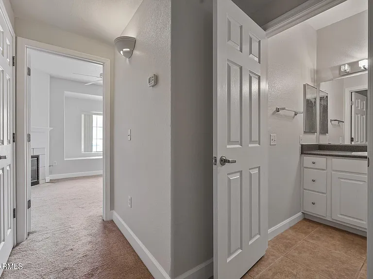 4455 E Paradise Village Pkwy S #1122 — Photo 13