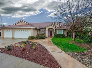 24 Walnut Park Dr, Chico, CA 95928