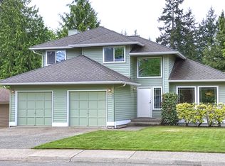 907 221st Ave NE, Sammamish, WA 98074