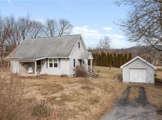 246 Willow Rd, Walnutport, PA 18088