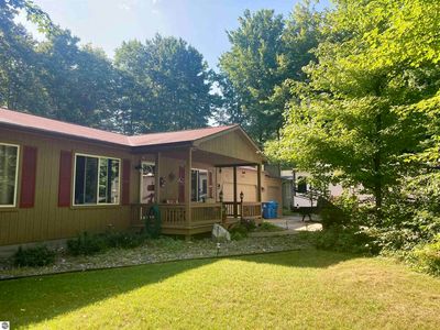 106 Little John Dr, Roscommon, MI, 48653