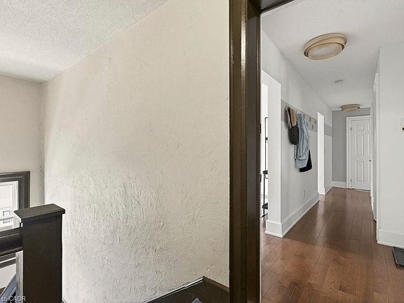 4th image of 21 Mountwood Ave #7