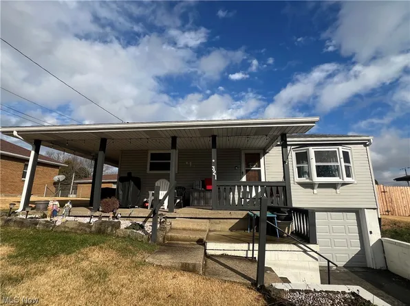 321 Fisher Ave, East Liverpool, OH 43920