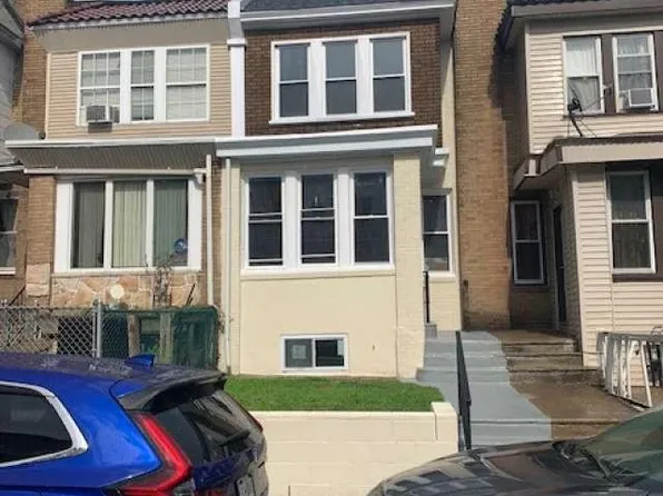 4809 Gransback St, Philadelphia, PA 19120