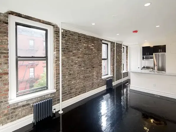 133 East Fourth Street image 1 of 7