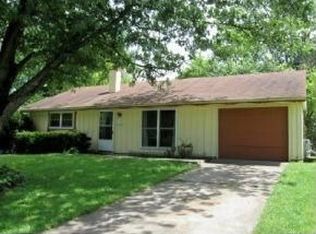 1101 W Meadow Ln, Bloomington, IN