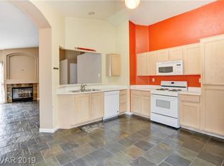 871 Single Tree Dr, Las Vegas, NV 89123