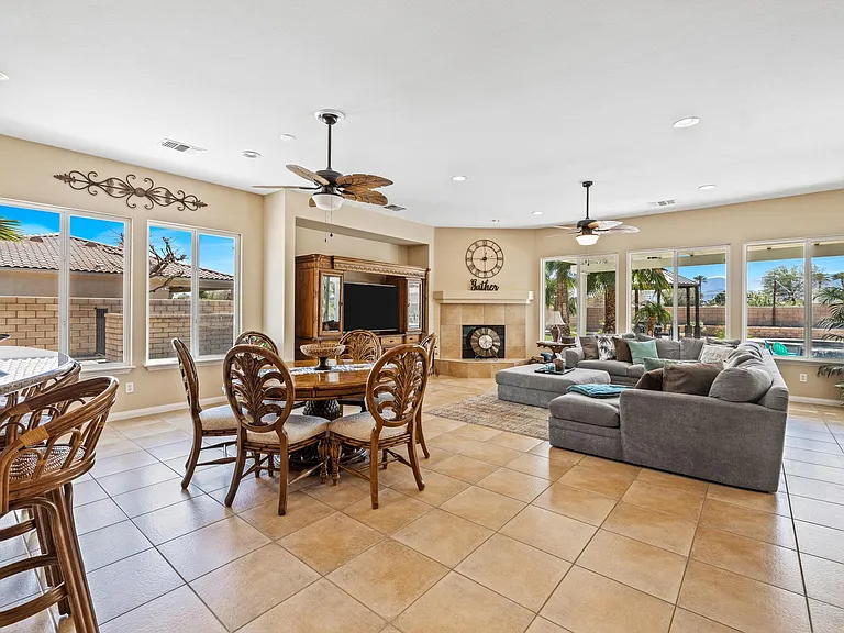 80445 Paria Way — Photo 18