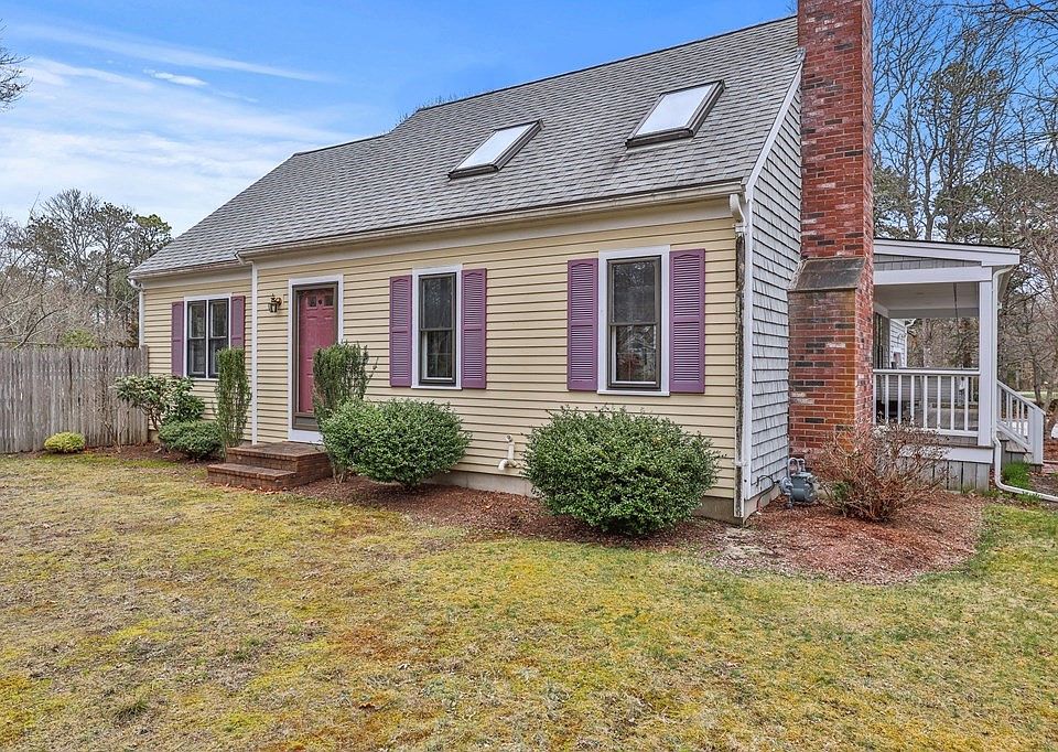 10 Agawam Rd, Barnstable, MA 02630 Zillow