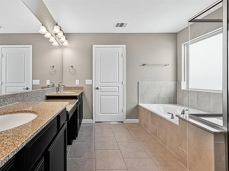 5307 Rue Dela Croix Dr — Photo 34