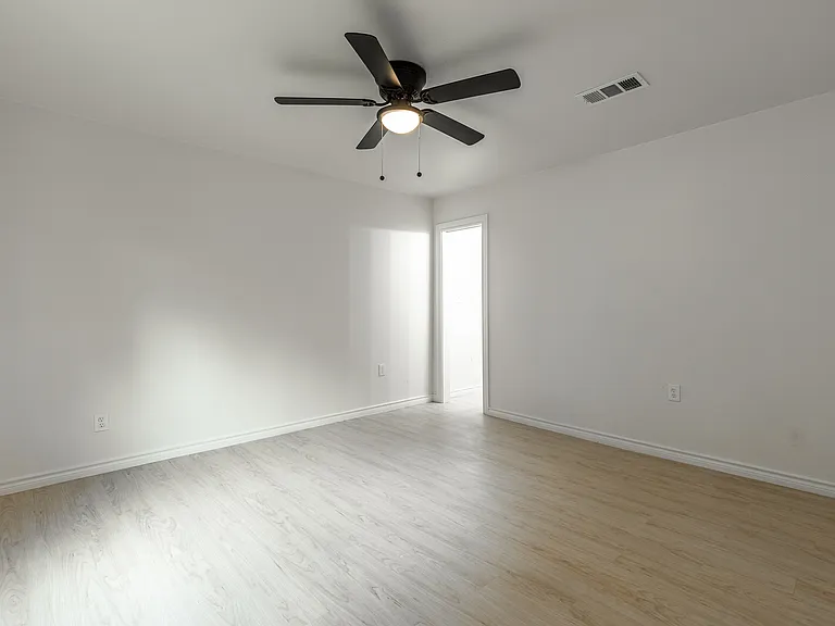 207 Joel Hooper Dr — Photo 11