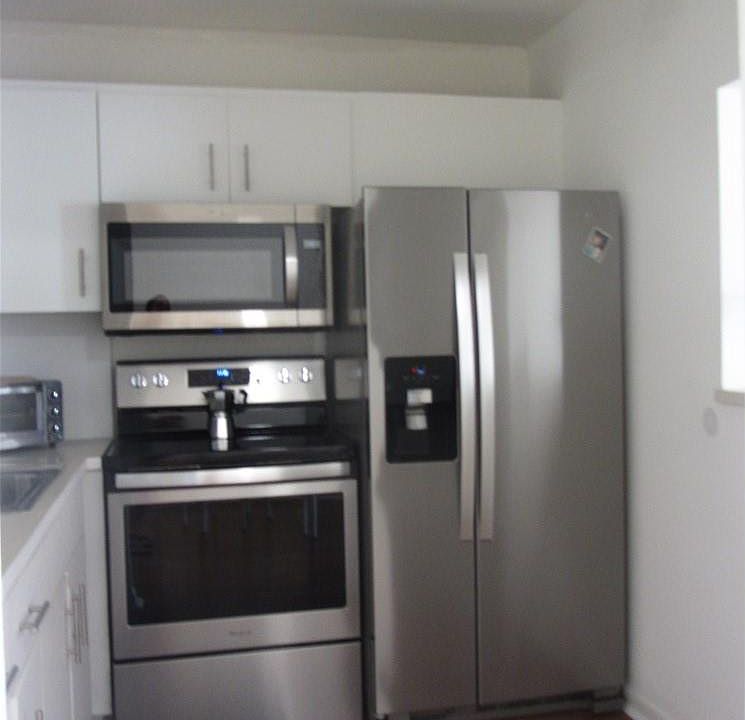1st image of 82 Ventnor D #82