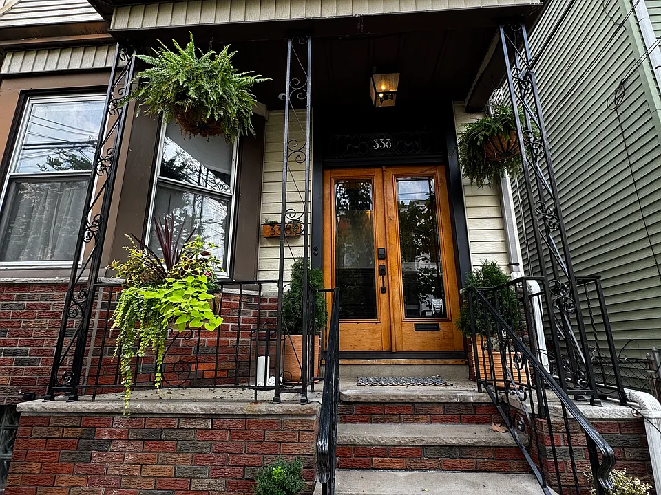 338 Elm St