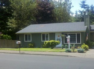 17975 Van Fleet Ave, Sandy, OR 97055