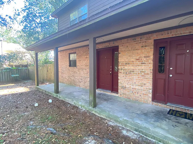 3701 Donovan Dr #B — Photo 3