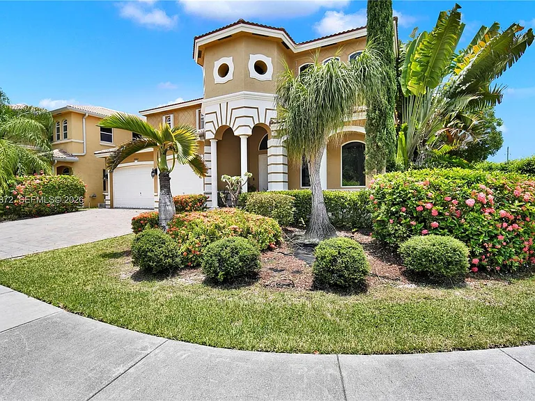 20765 SW 89th Ave — Photo 3