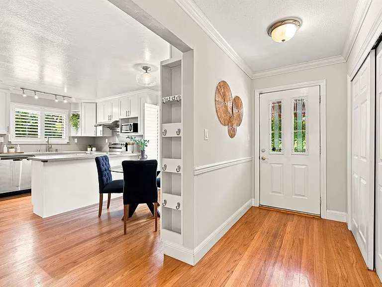 930 Sousa Dr — Photo 22