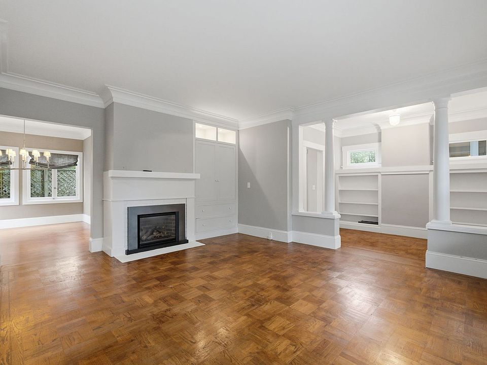 1st image of 242 32nd Ave