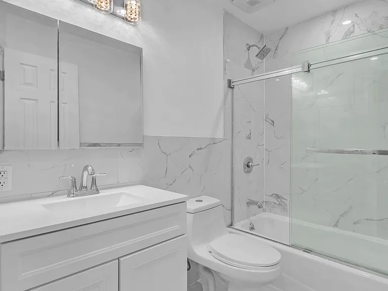 525 E 78th St #2 — Photo 8