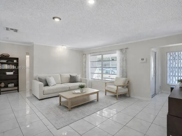 4927 NW 55th Ct, Tamarac, FL 33319