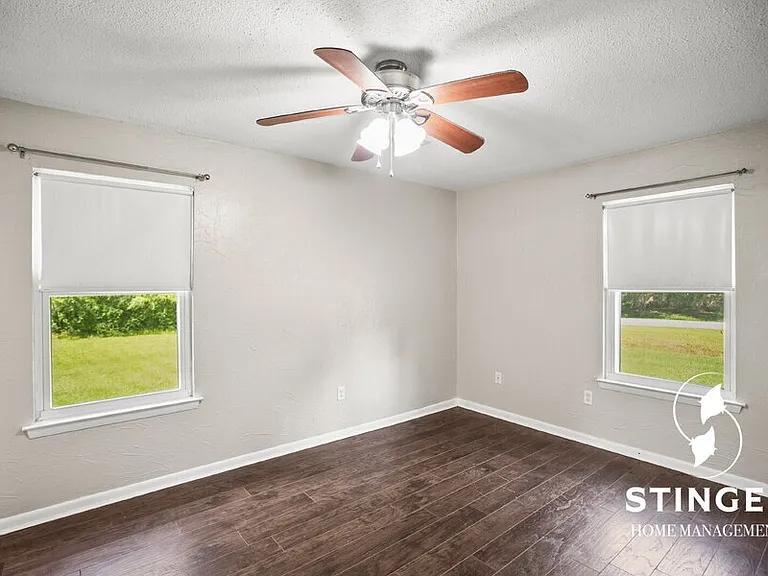 1713 Drayton Dr — Photo 14