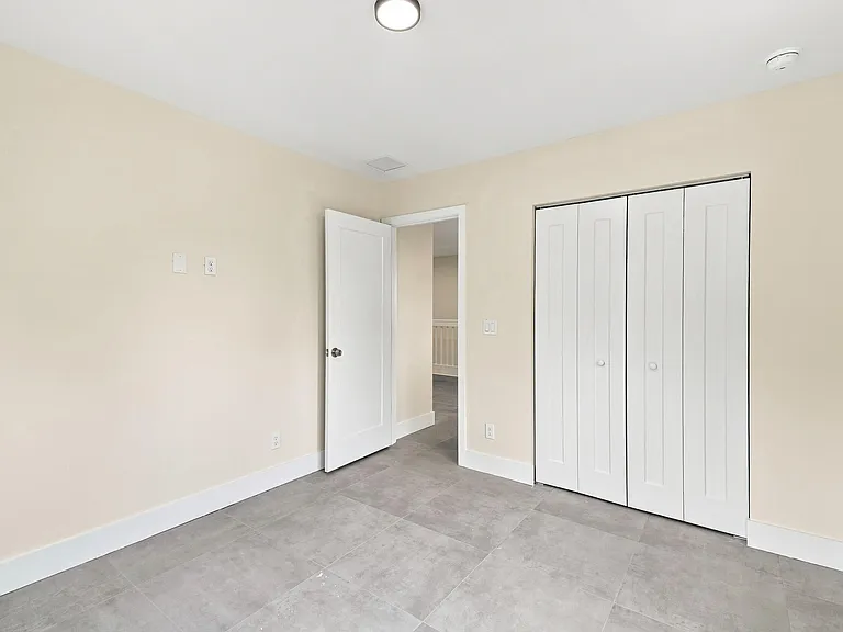 4701 Evergreen Ave — Photo 22