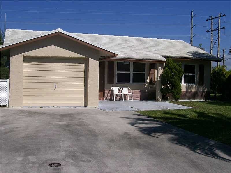 1st image of 9109 NW 83rd St