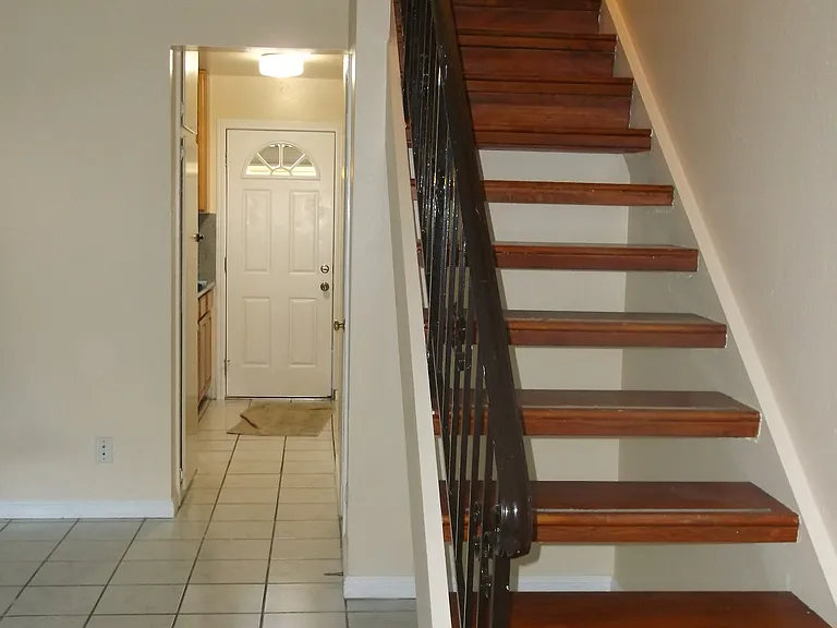 2091 Olivera Rd — Photo 7