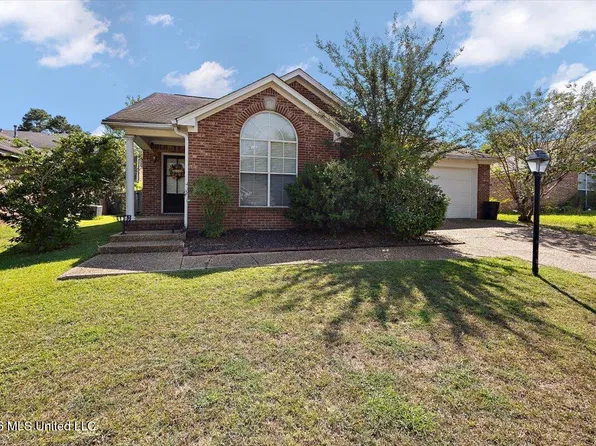 1007 Carlyle Cv, Ridgeland, MS 39157