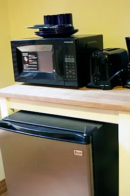 Rented by Easy Rental LLC | media 14