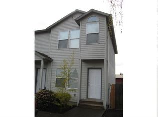 975 SE 13th Ave, Hillsboro, OR 97123