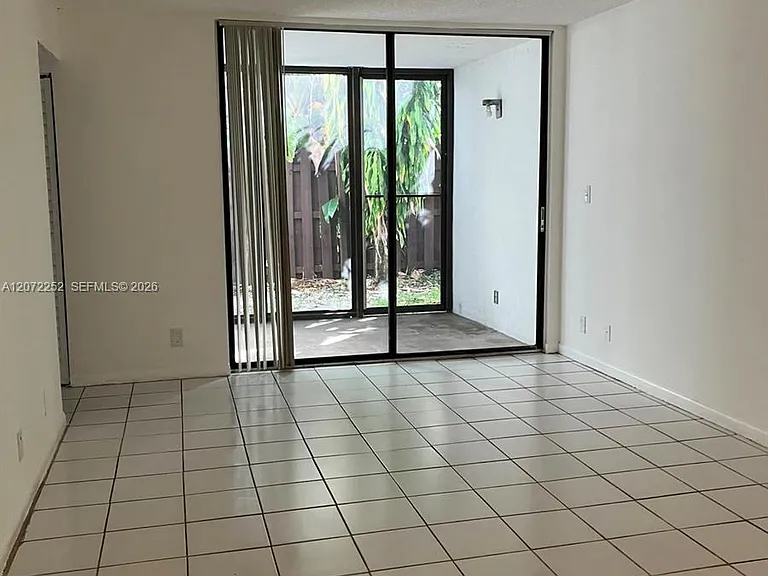 213 Lake Pointe Dr #112 — Photo 5